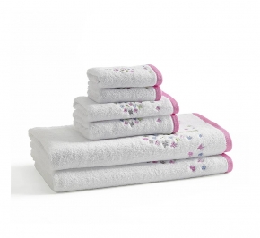 Текстиль для детей: полотенца, халаты, постельное бельё и др.. Полотенце банное Merry Meadow BEM-109-MNW-W
