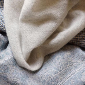  Deluxe. Feather Cashmere -  Oatmeal