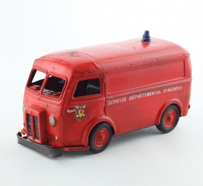   Deluxe.   Peugeot