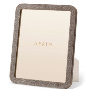 . Modern Aerin  